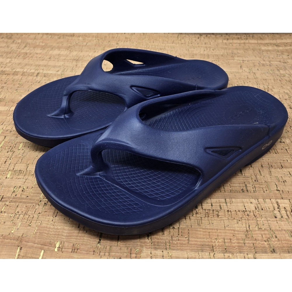 OOFOS Oolala Sport Sandal Mens 10 Womens 12 Casual Recovery Blue Thongs FlipFlop